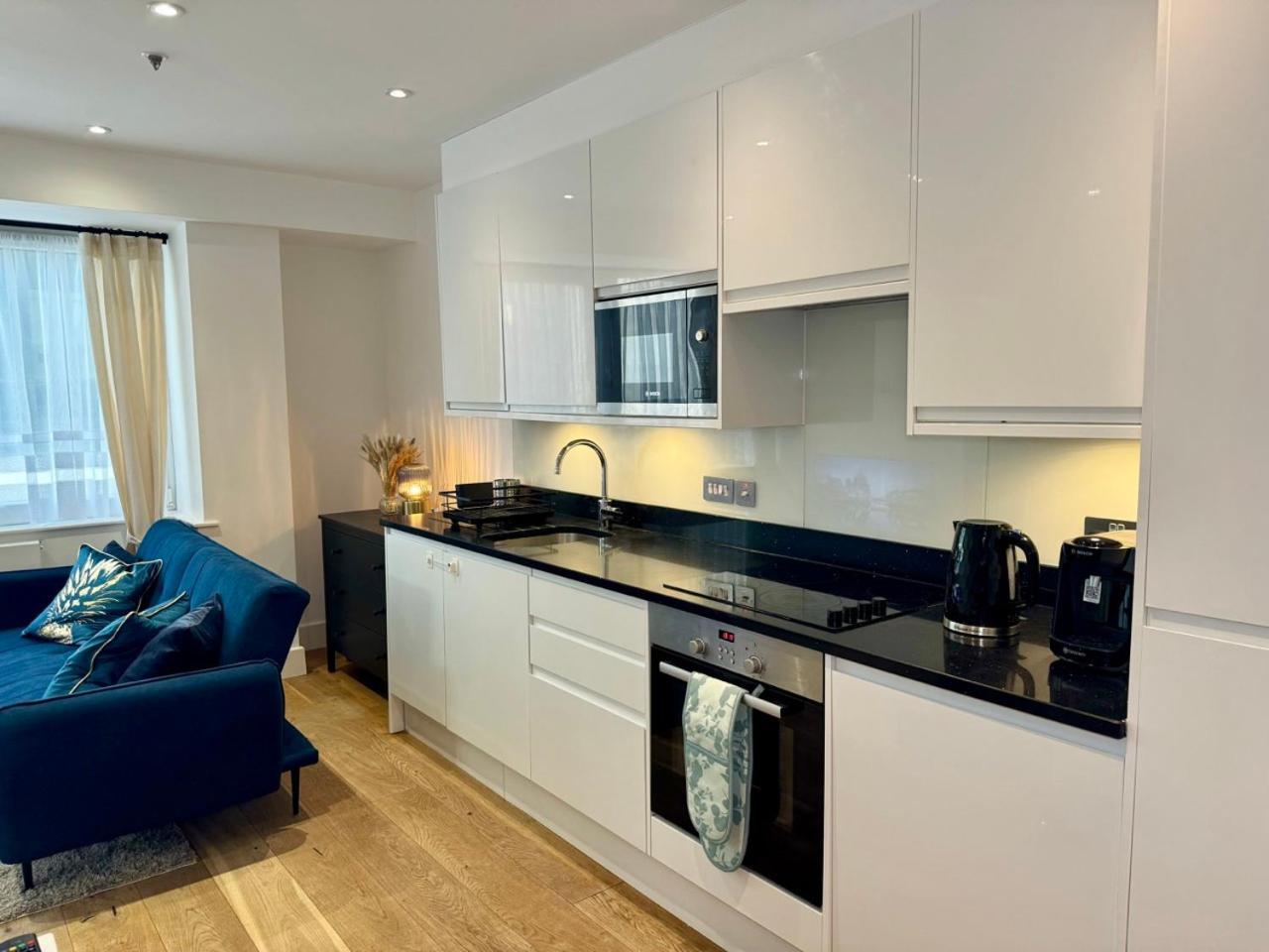 Luxury 2 Bedroom Apartment In Central Croydon With Free Parking Exterior foto